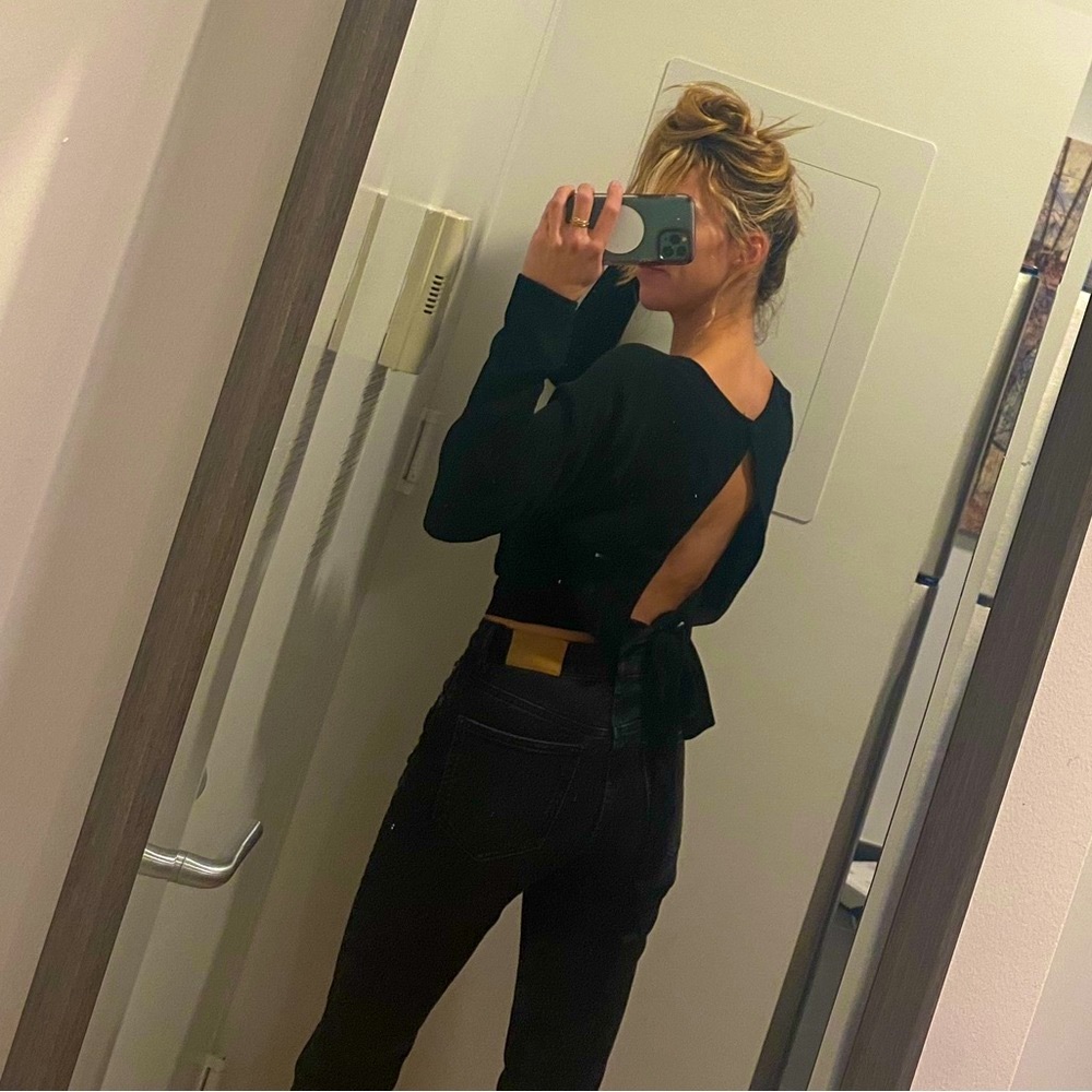Wilfred  Black open back long sleeve top (Runs Large)
